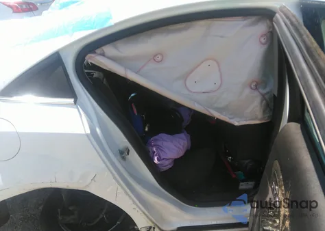 2013 Chevrolet Cruze 1Lt Auto z USA, uszkodzony, nr VIN 1G1PC5SB4D7270789